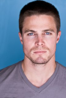 Stephen Amell