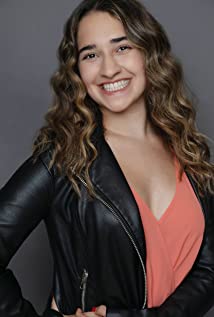 Emma Kaufman