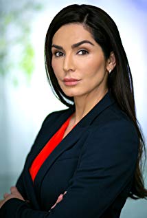 Lea Llovio