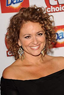 Nadia Sawalha