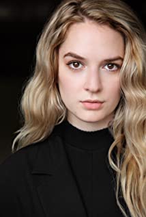 Natalie L'Amoreaux