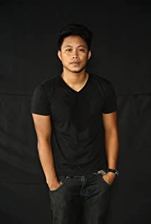 Louie Santos