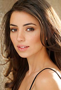Nora Hall