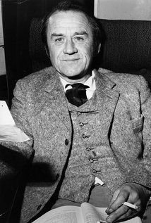 Cyril Cusack