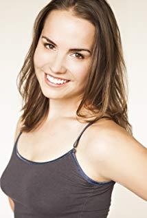Toni Charline