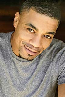 Ugeneis Hines