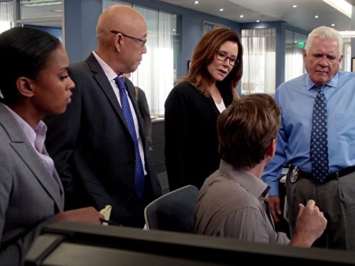Mary McDonnell