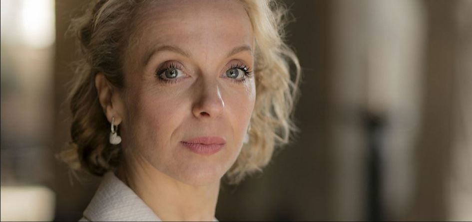 Amanda Abbington