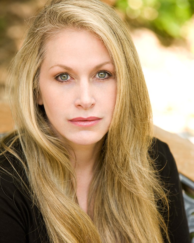 Kelly Lynn Gitter