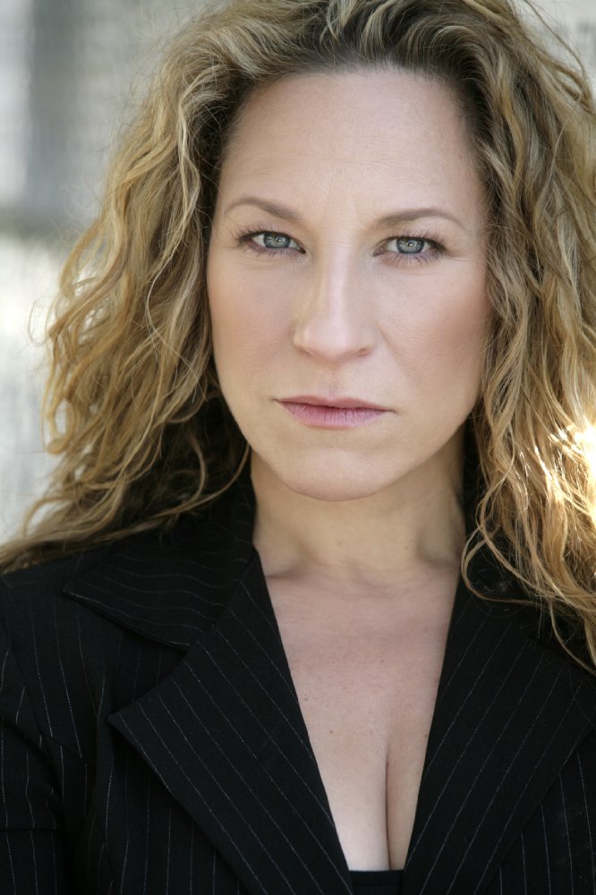 Claudine Claudio