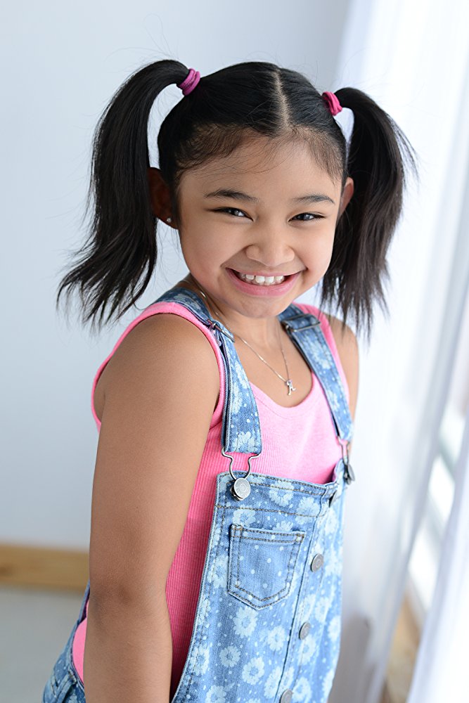 Angelica Hale