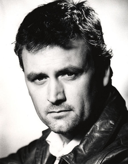 Julian Nicholson