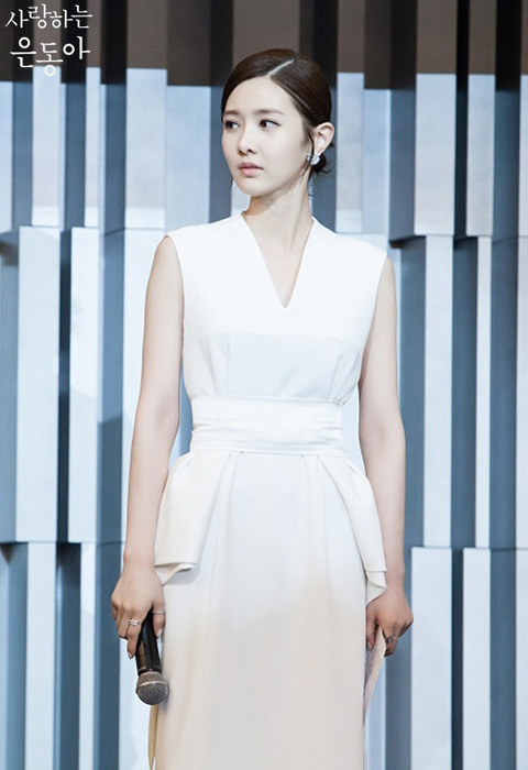 Yoo Ri Kim