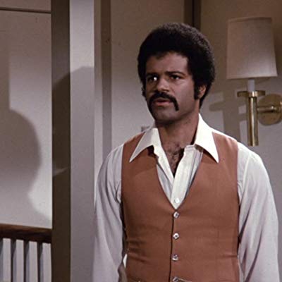 Bartender Isaac Washington