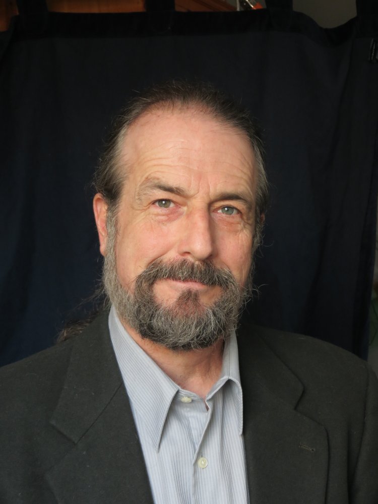 Kirk Larsen