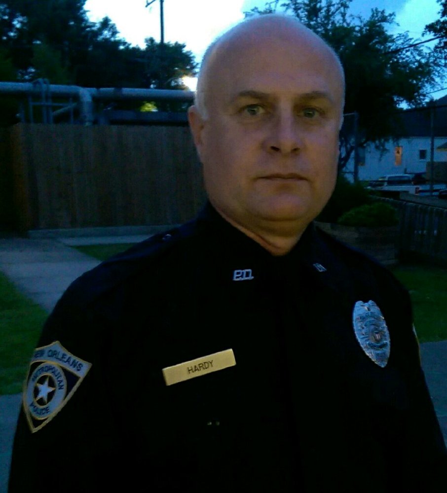 Mike R. Moreau