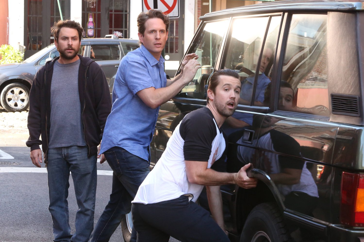 Glenn Howerton