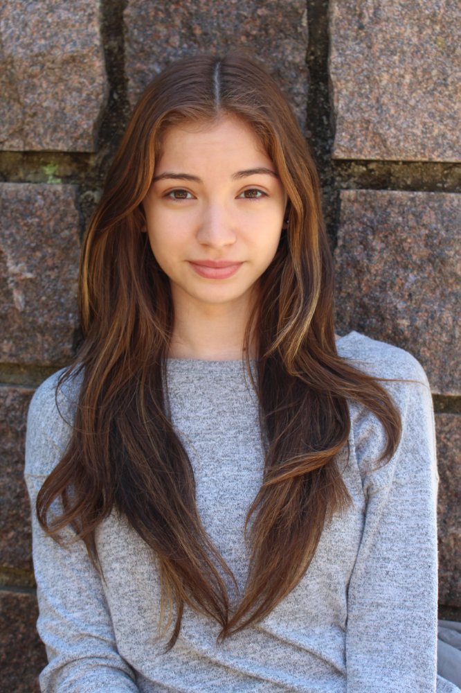 Rockzana Flores