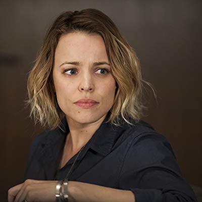 Detective Ani Bezzerides