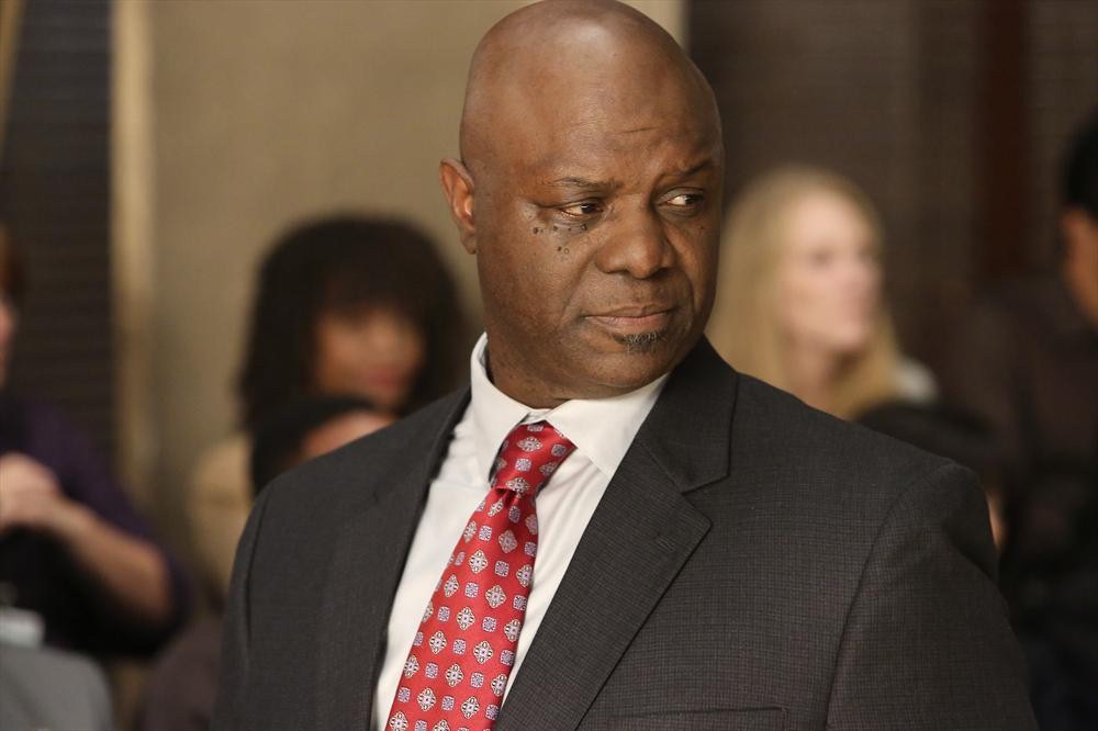 Robert Wisdom