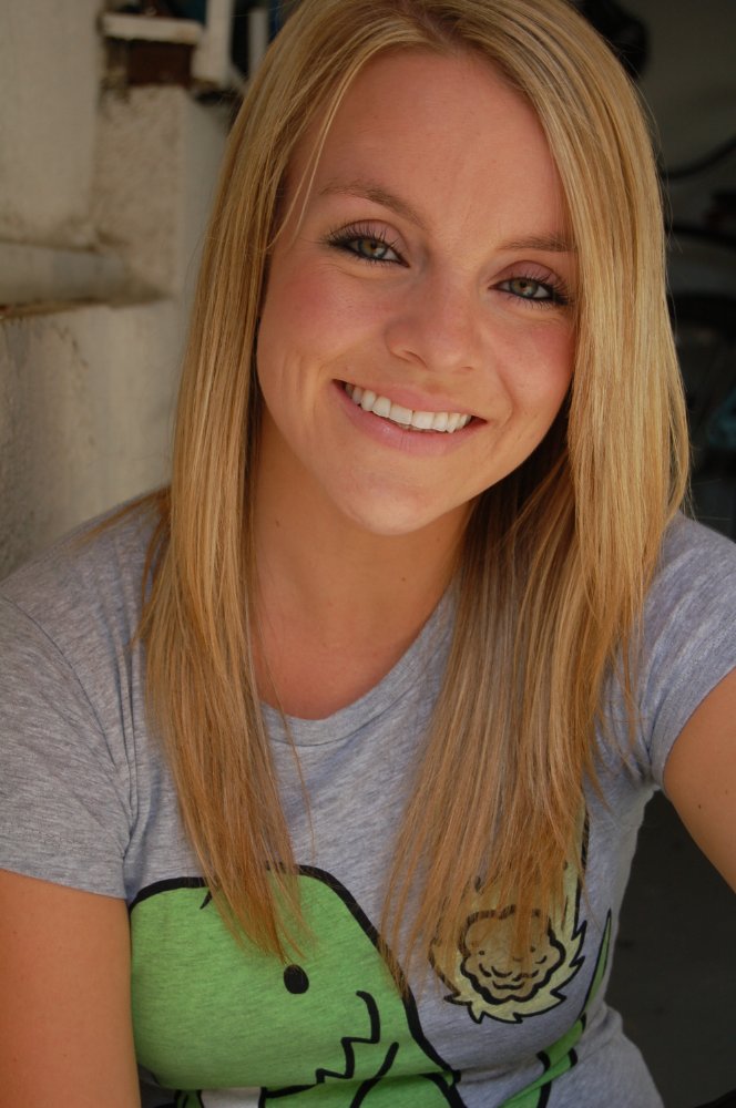 Laura Avey