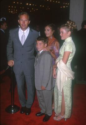 Lily Costner