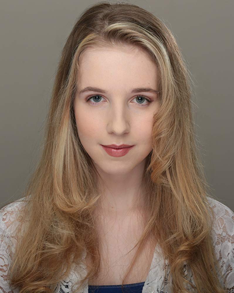 Alexandra Bayer