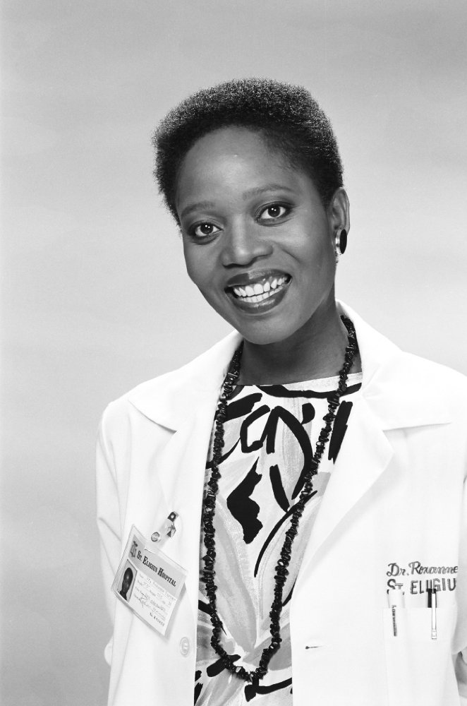 Alfre Woodard
