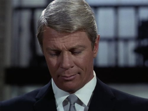 Peter Graves