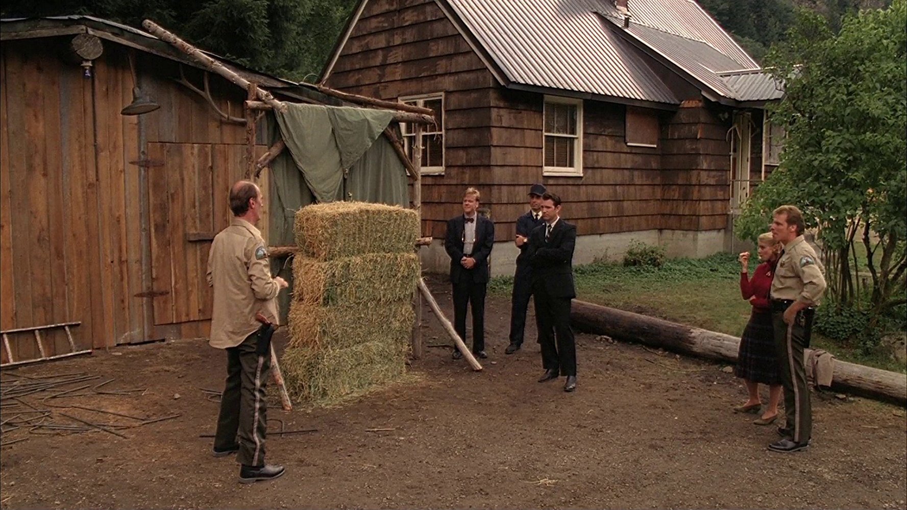 Special Agent Chester Desmond