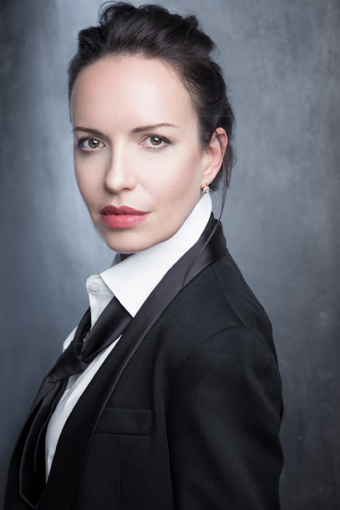 Senia Devine