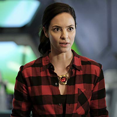 Zari Tomaz
