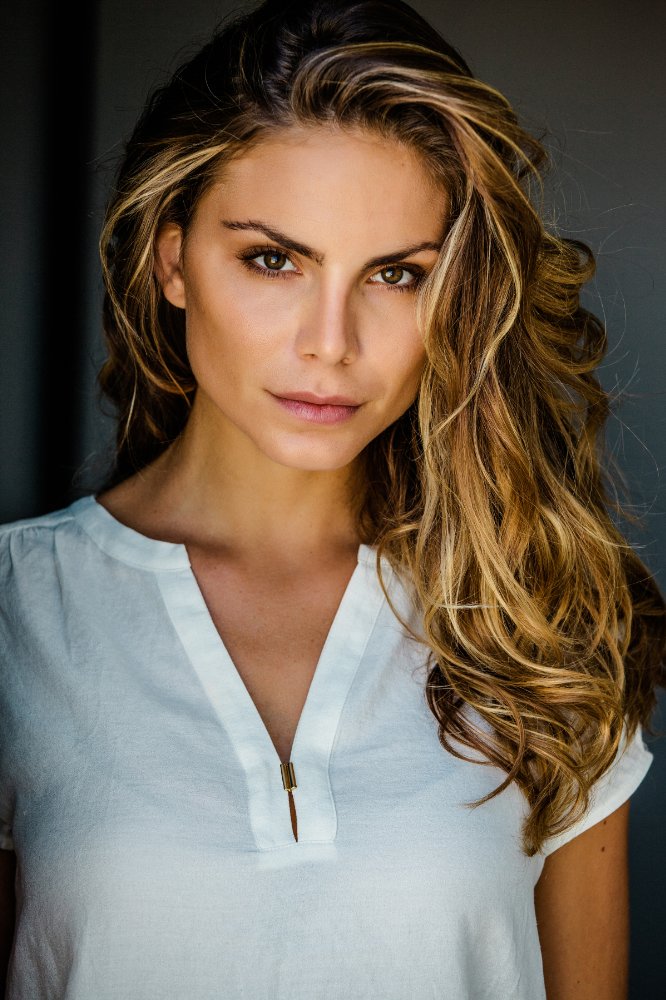 Nina Senicar