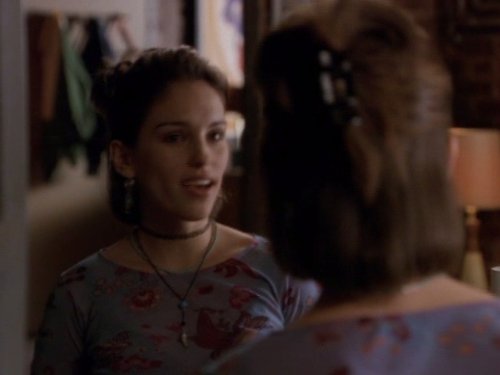 Amy Jo Johnson