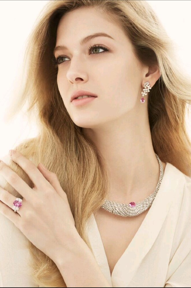 Athena Brensberger