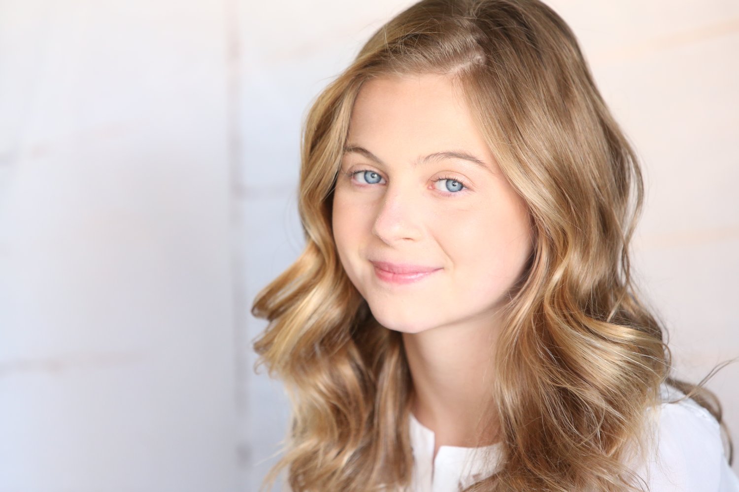 Olivia Anton