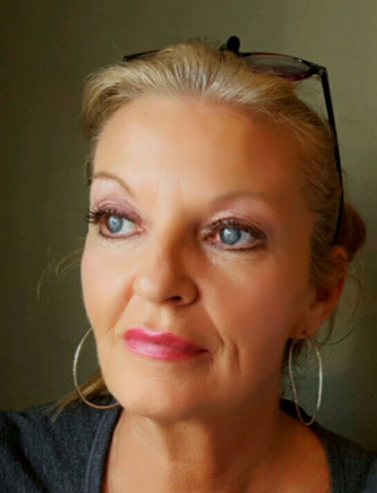 Sharon Van Scott