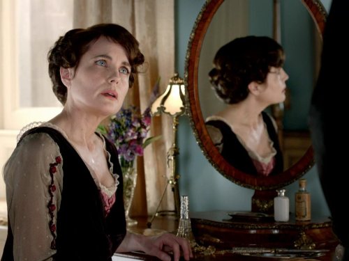 Cora Crawley