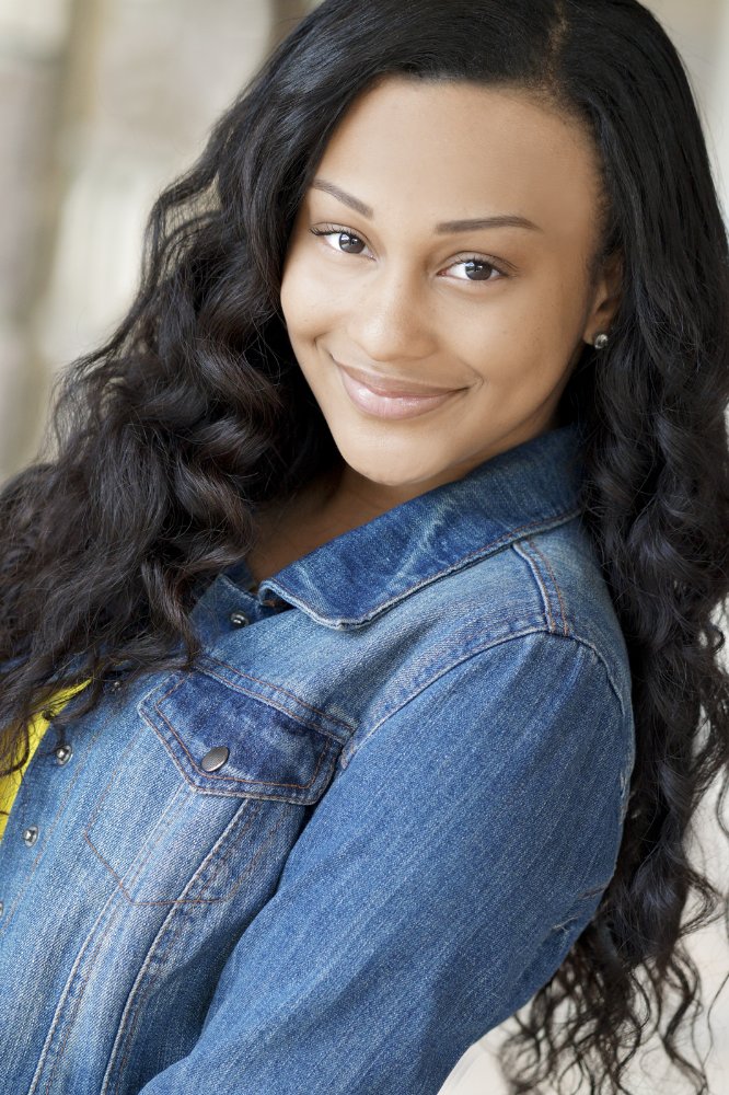 Aliyah Royale