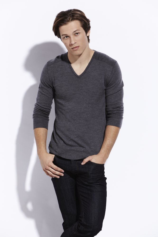 Leo Howard
