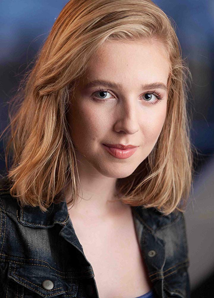 Alexandra Bayer