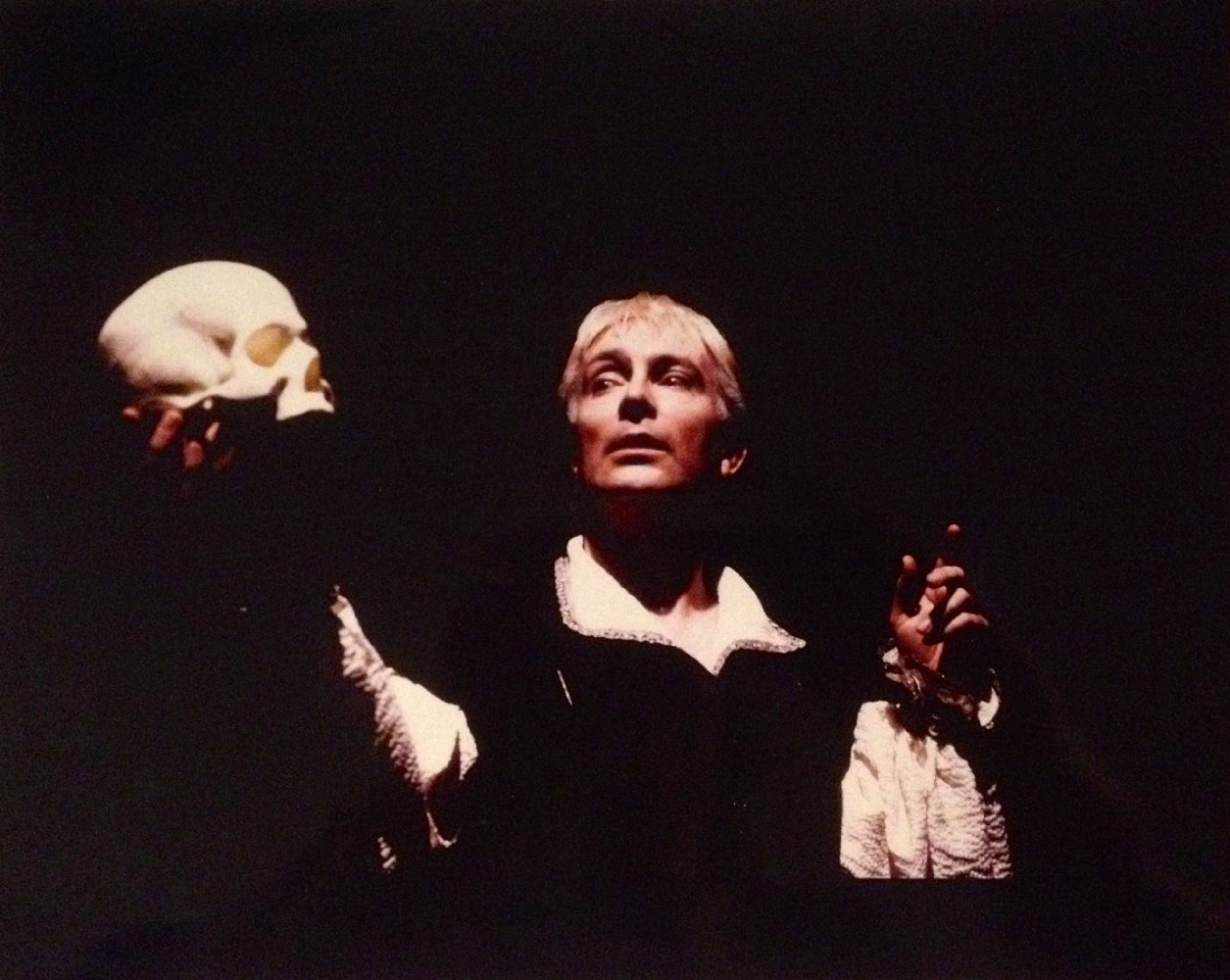 Simon Jones
