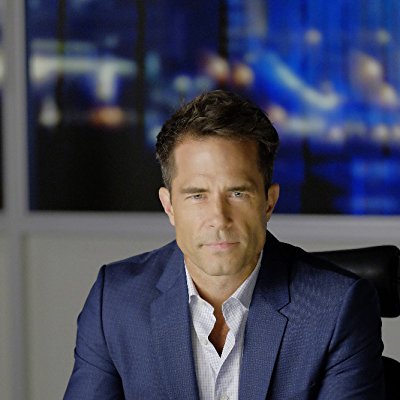 Alan Mills