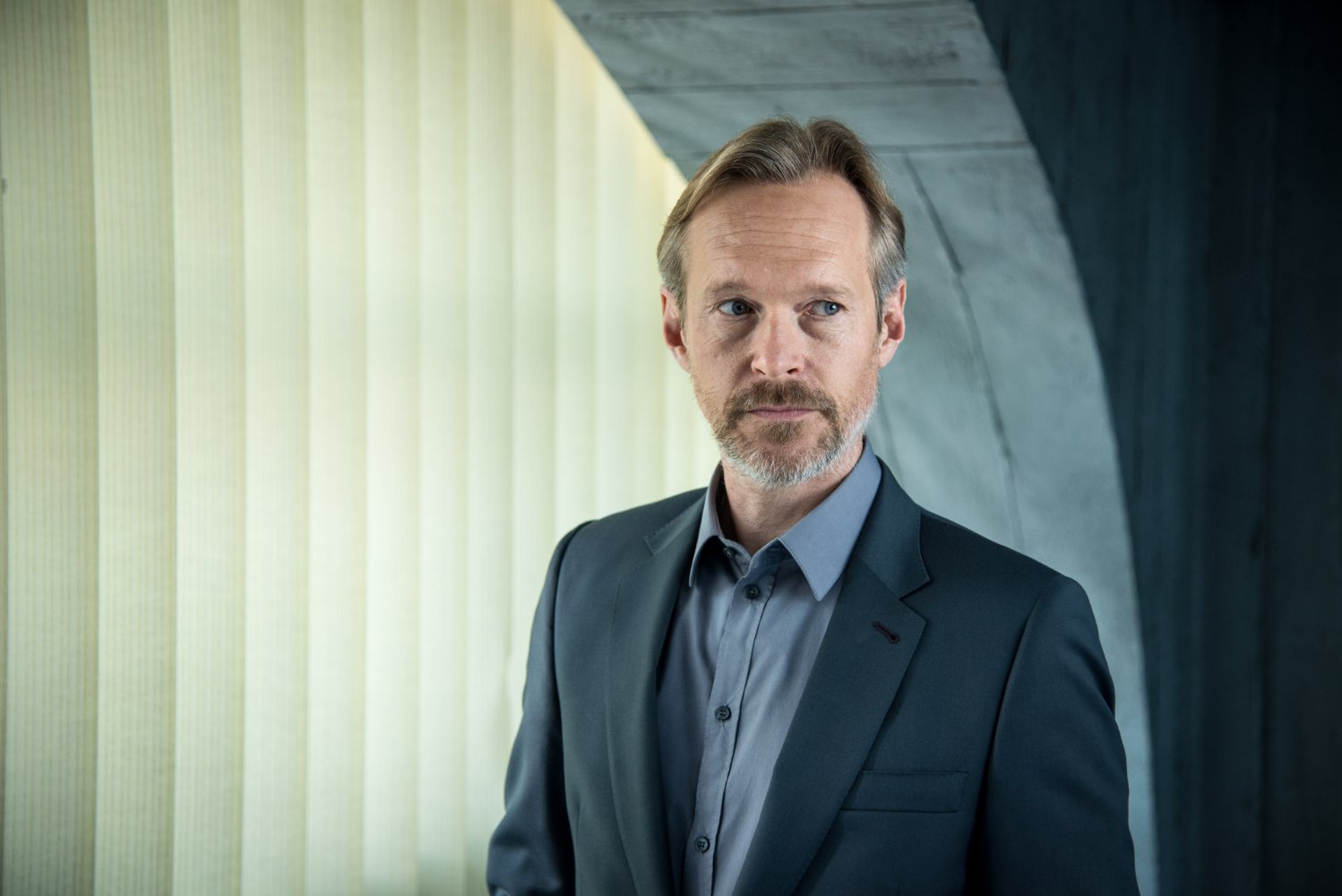 Steven Mackintosh