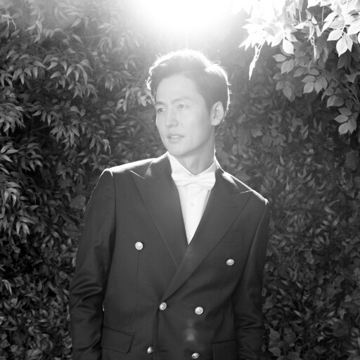 Jung-Jin Lee