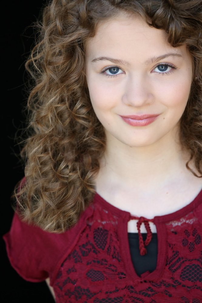 Kira McLean