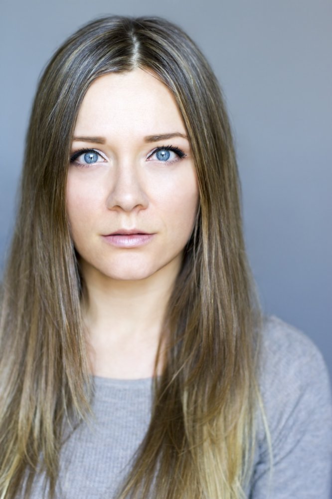 Robin Rose Singer