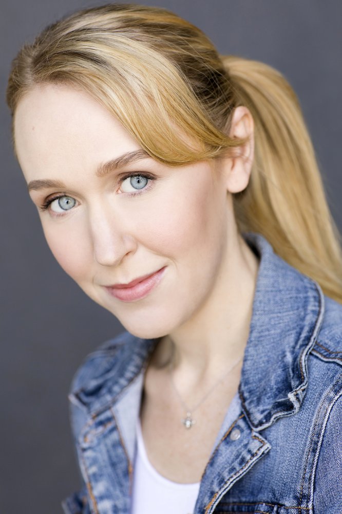 Allison Lobel
