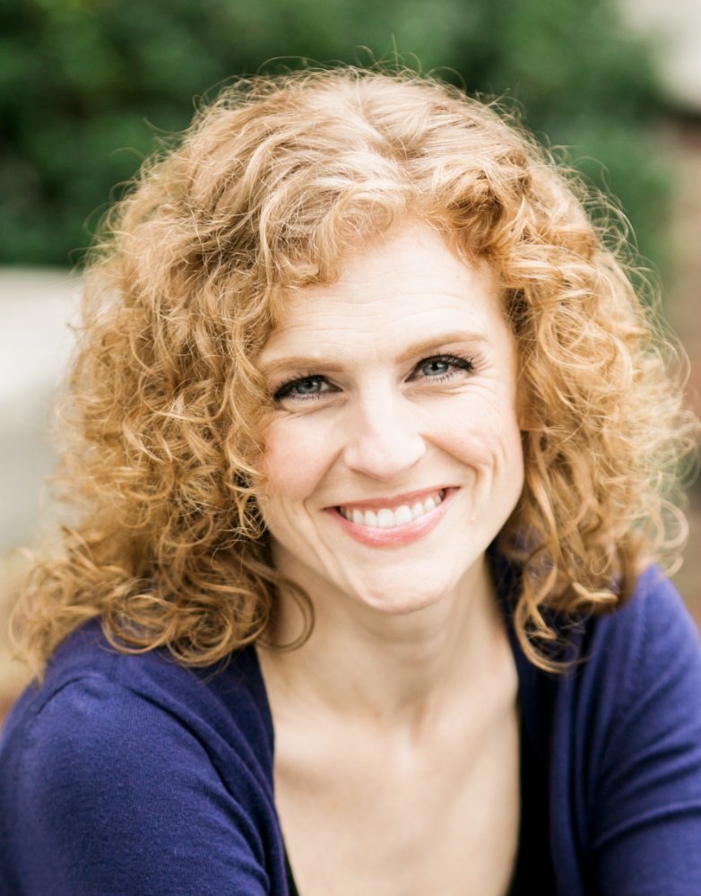 Lauren E. Roman