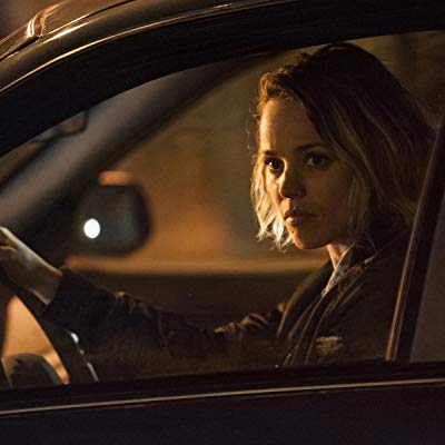 Detective Ani Bezzerides